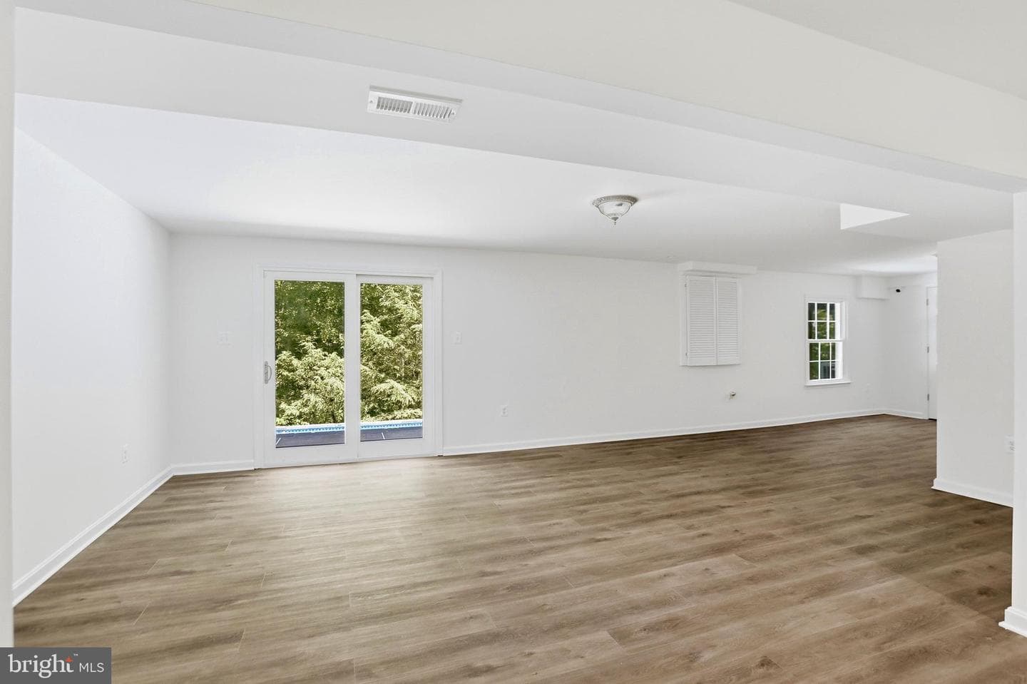 11905 Falling Creek Dr photo 32