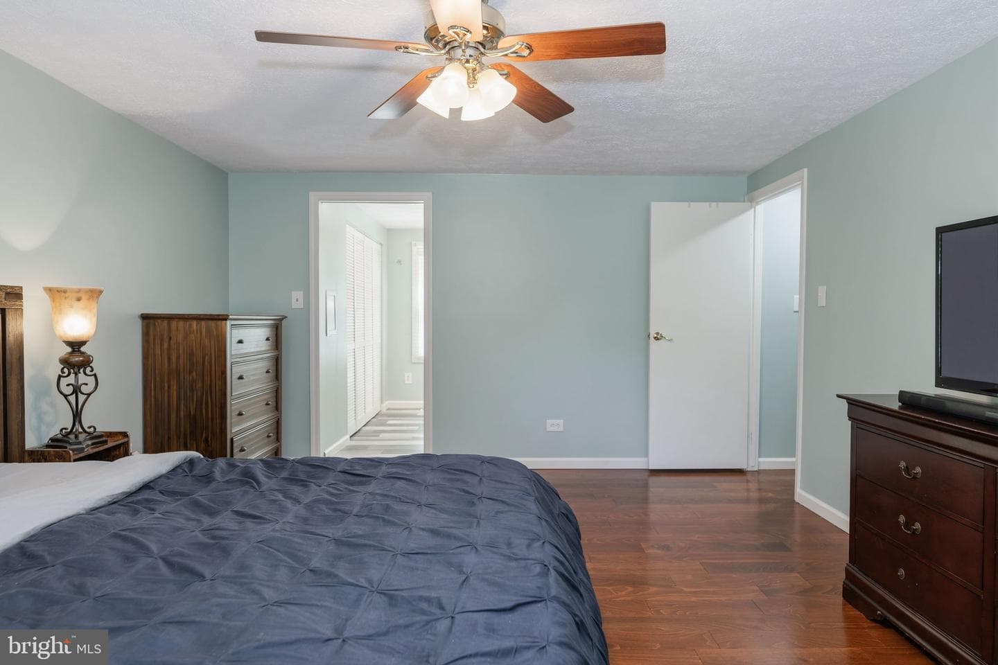 15919 Fairway Drive photo 25