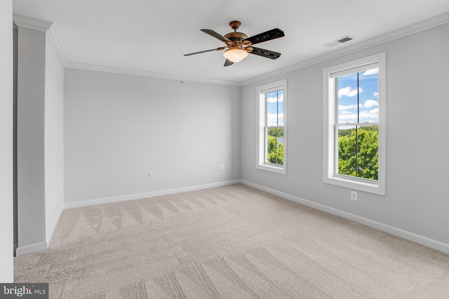 440 Belmont Bay Drive #404 photo 27