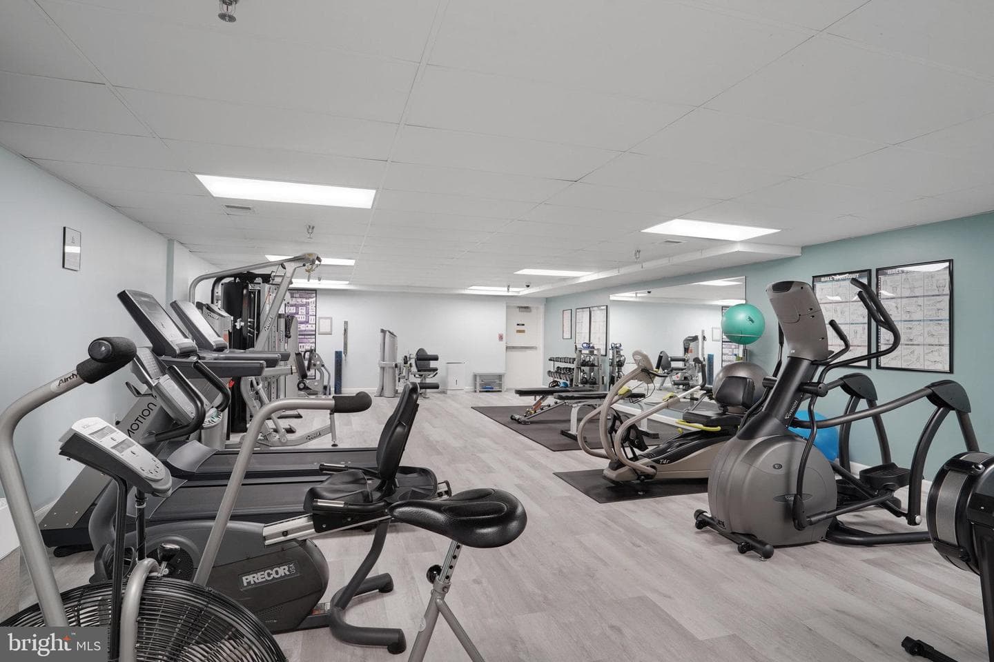 440 Belmont Bay Drive #404 photo 36