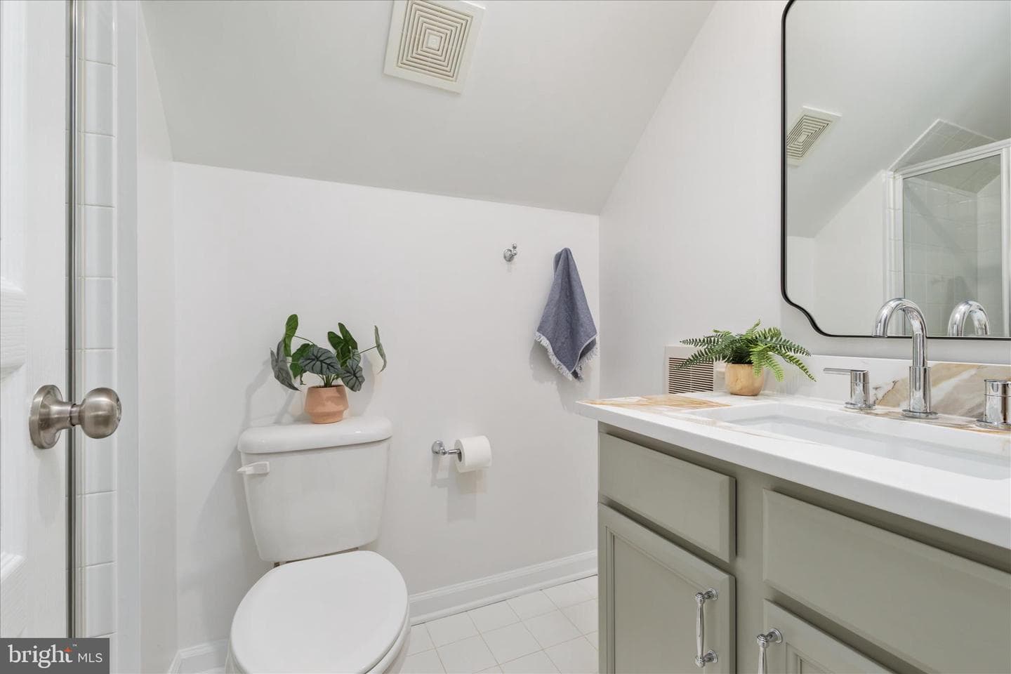 8217 Bearhurst Drive photo 27