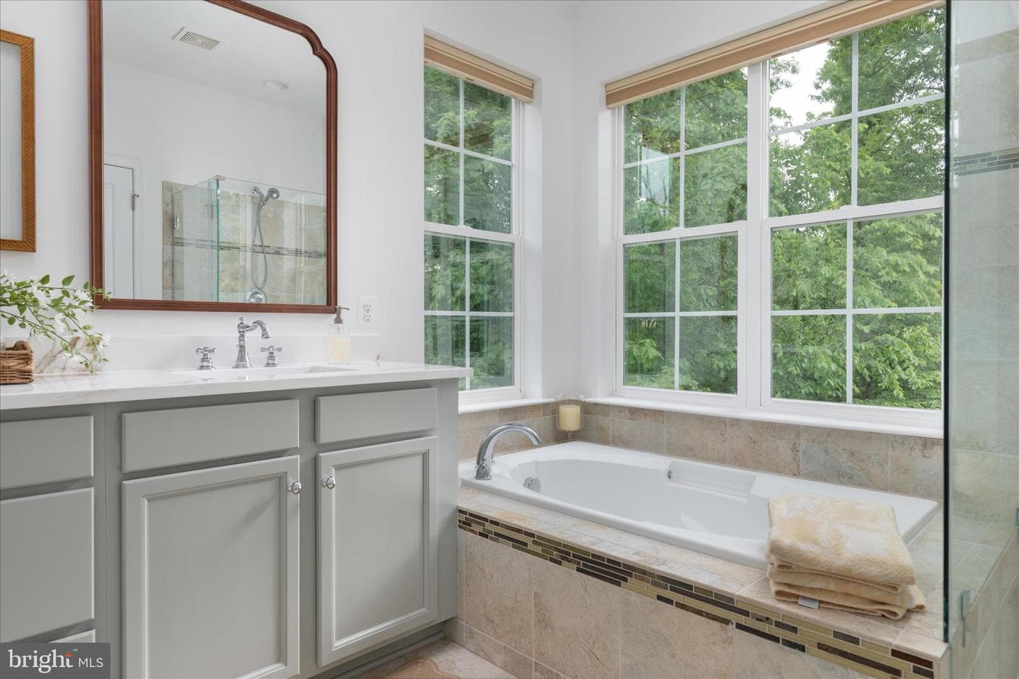 8217 Bearhurst Drive photo 38