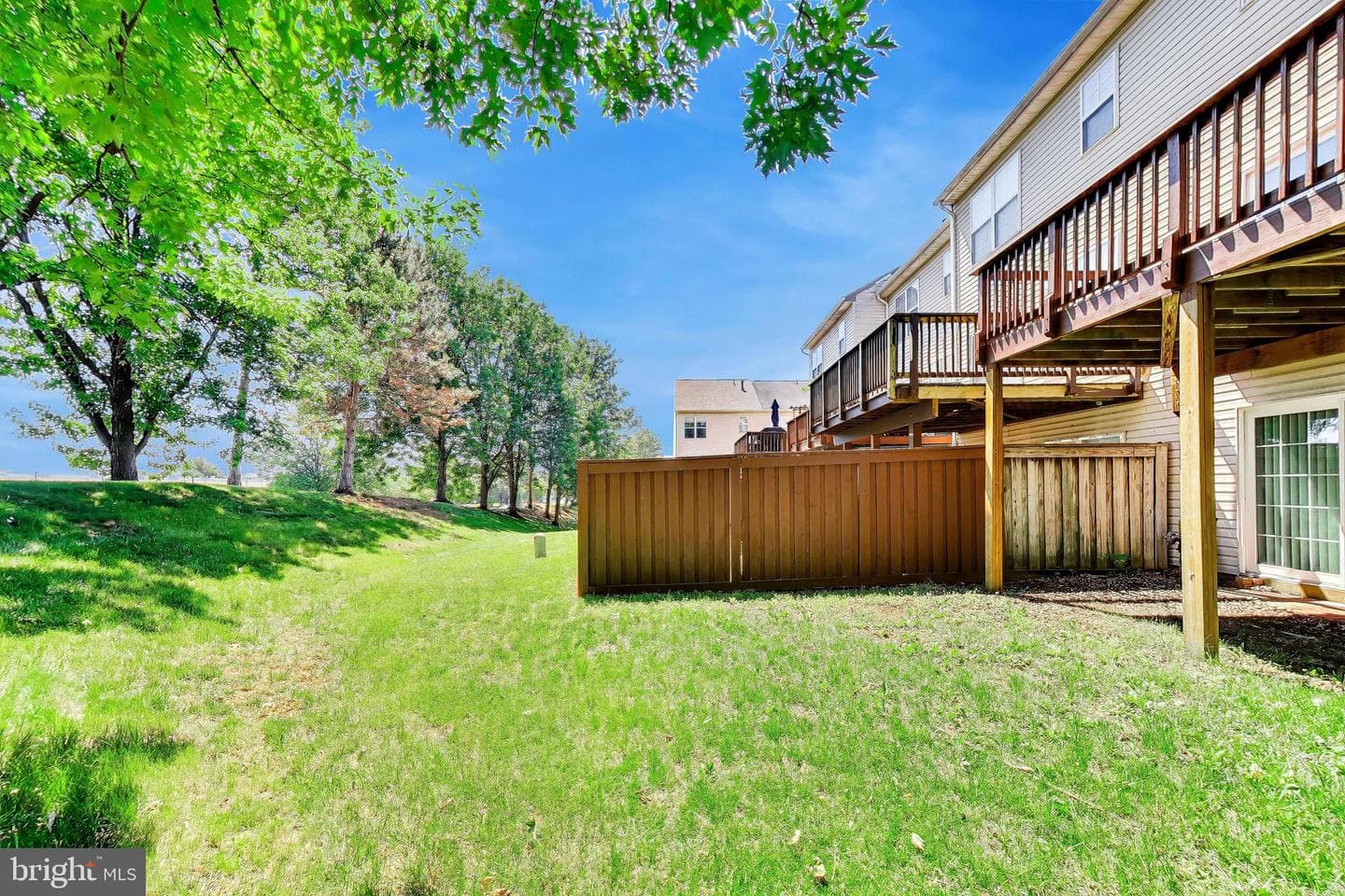 3546 Moon Way photo 38