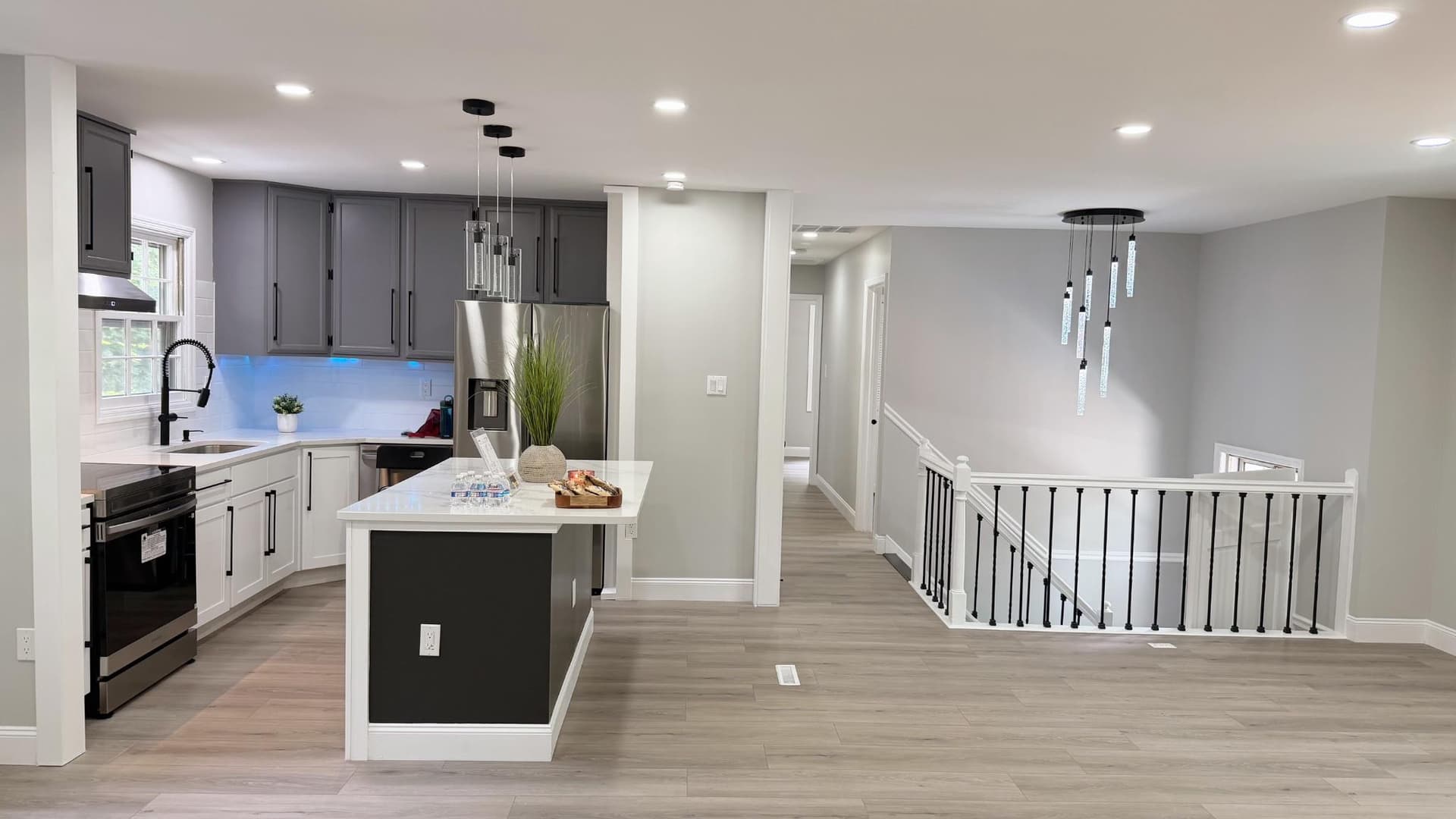 14605 Adel Drive photo 7