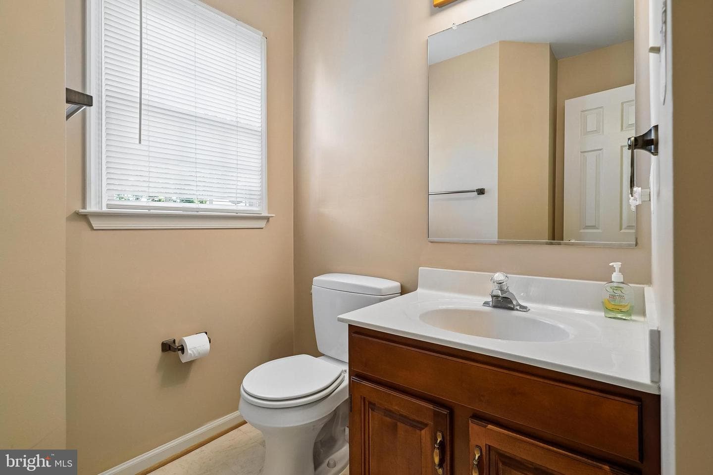 16109 Olmstead Lane photo 13