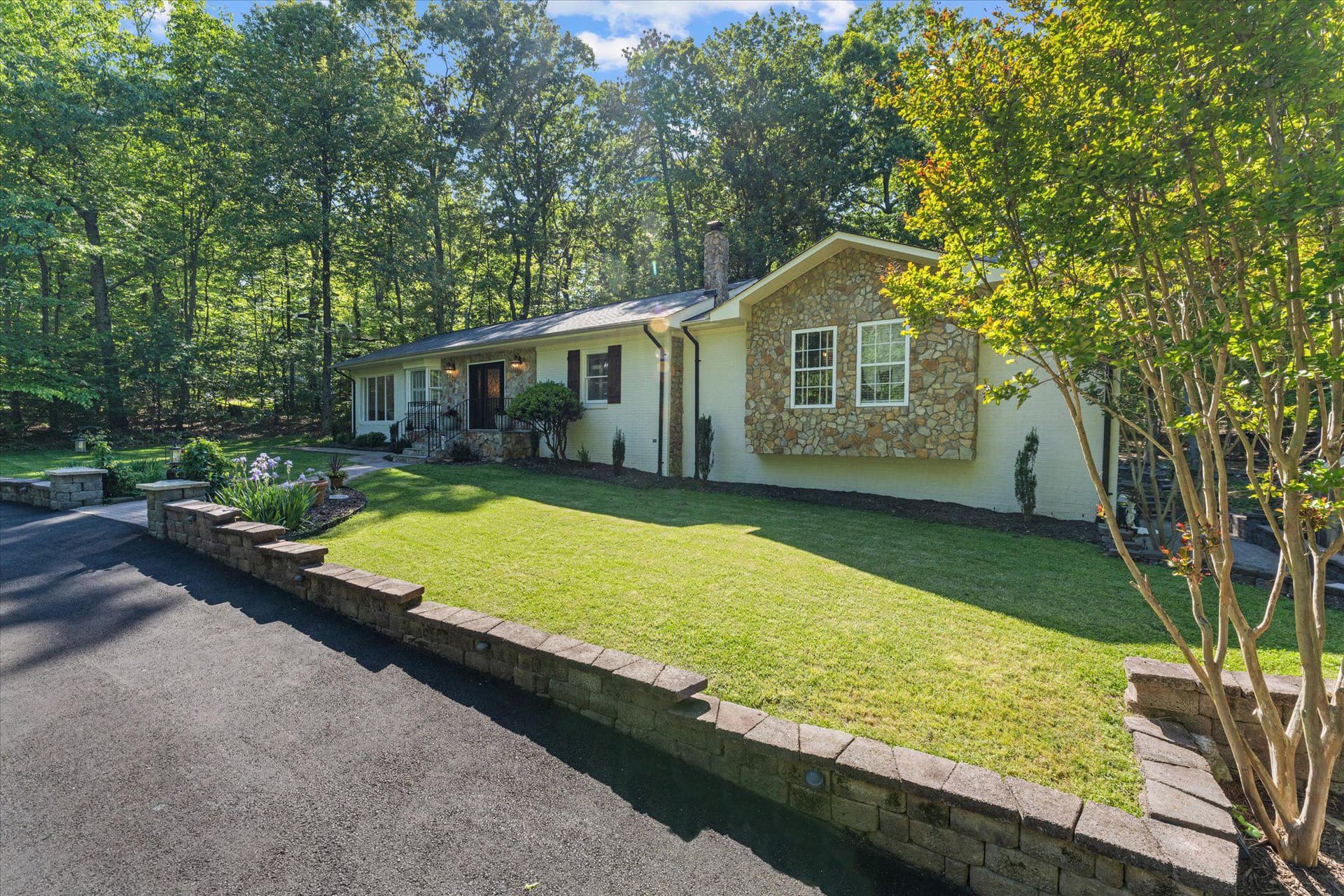 3800 Mountain Road photo 6