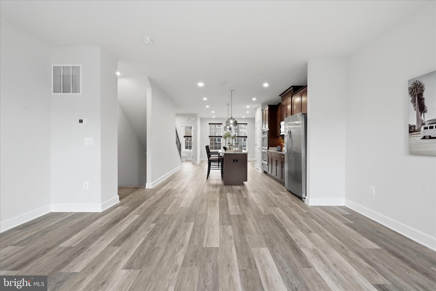 8761 Elsing Green Drive photo 15