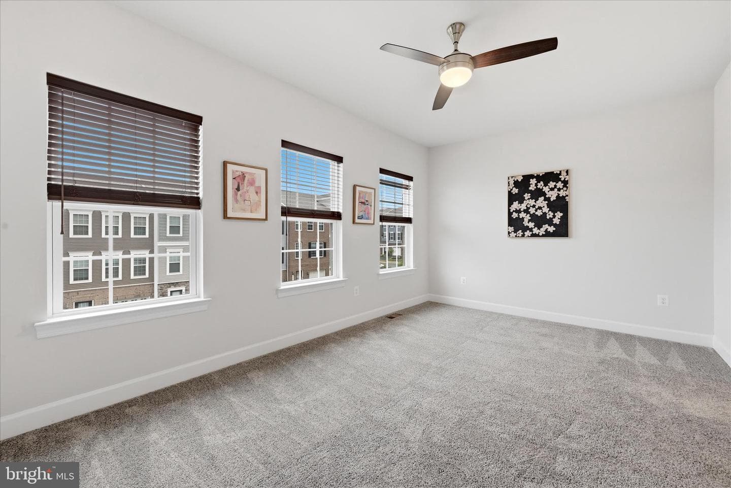 8761 Elsing Green Drive photo 23