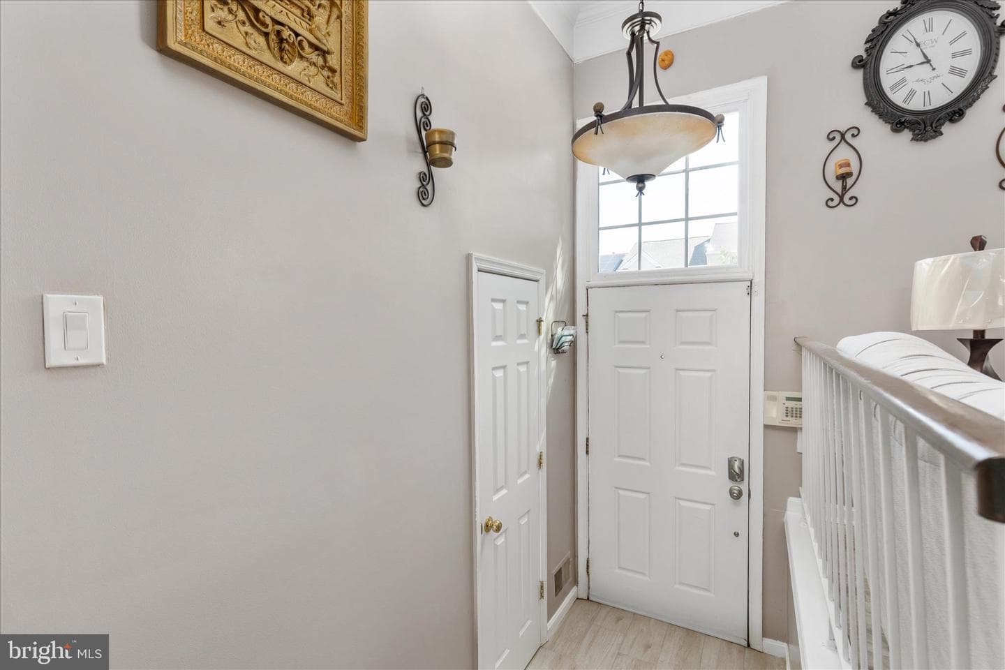 16812 Miranda Lane photo 3