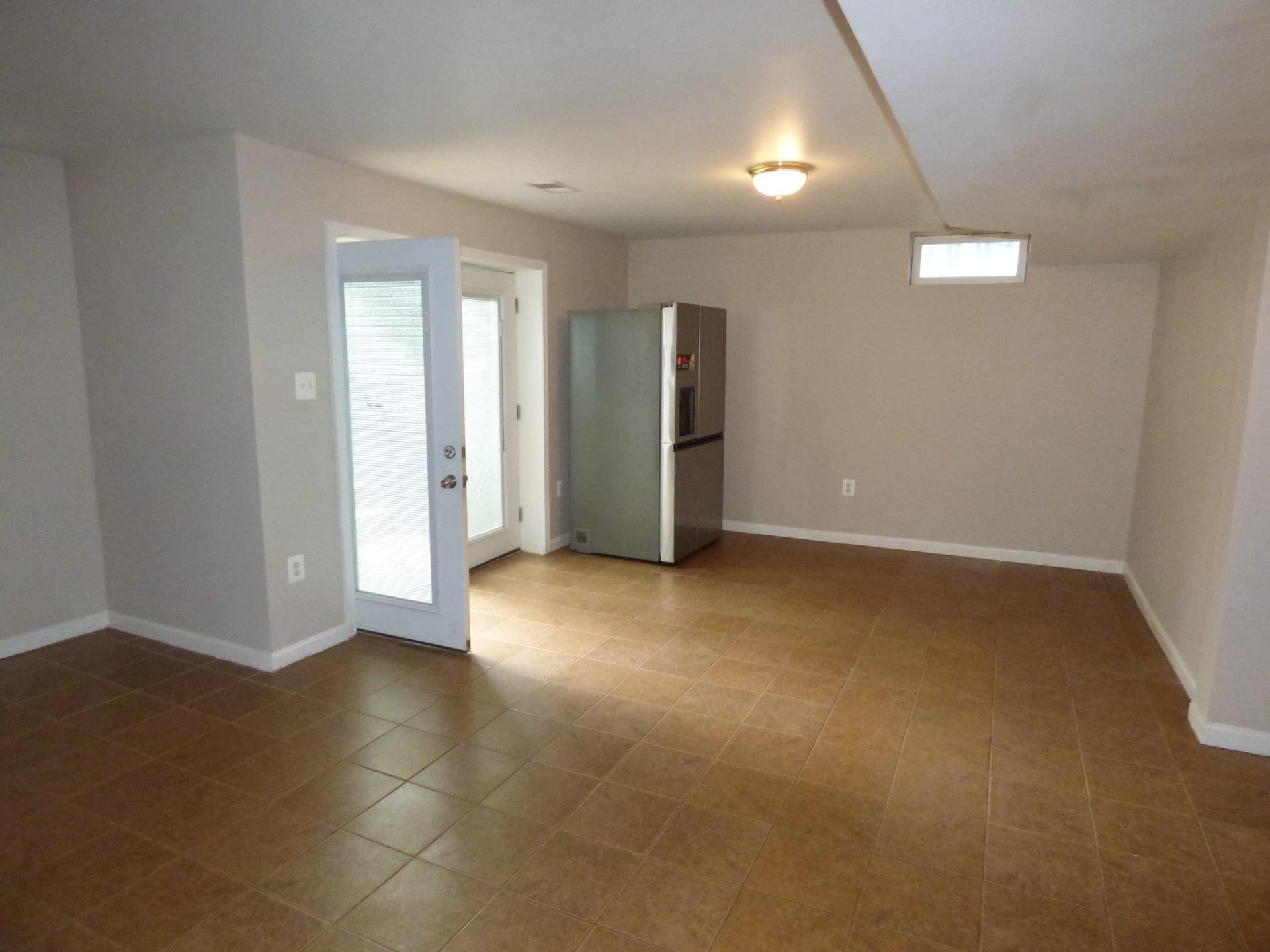 8900 Telford Court photo 47