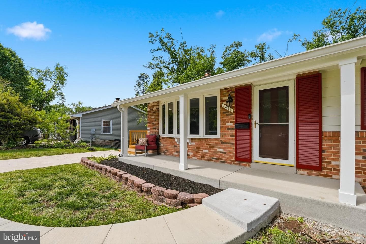 7410 Roxbury Avenue photo 40