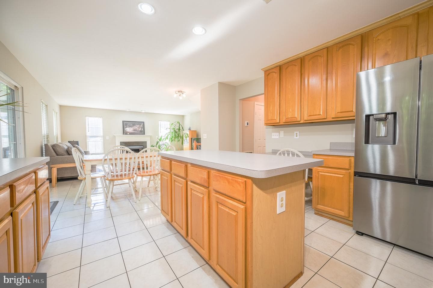 4929 Frishman Court photo 16