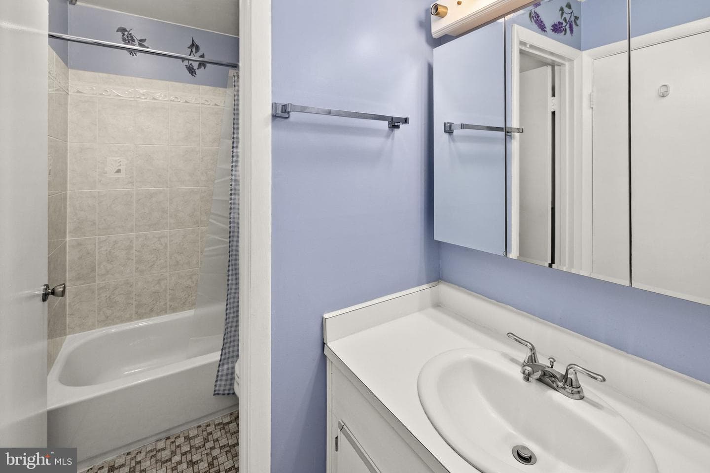 5236 Midway Court photo 17