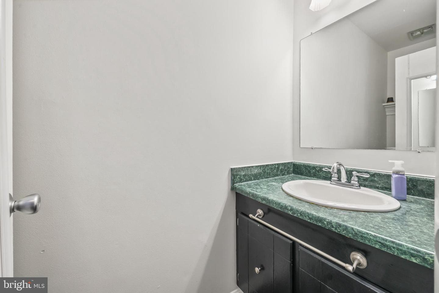 14054 Fallbrook Ln photo 11
