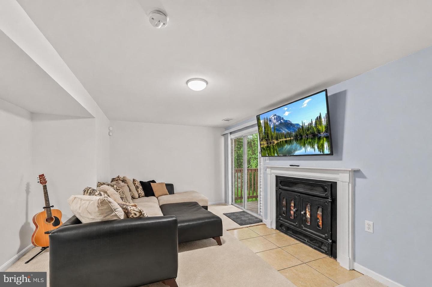 14054 Fallbrook Ln photo 19