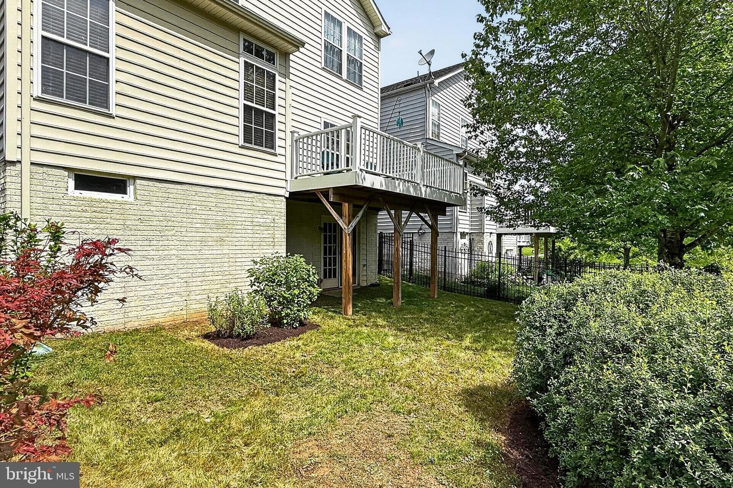 15012 Danehurst Circle photo 26