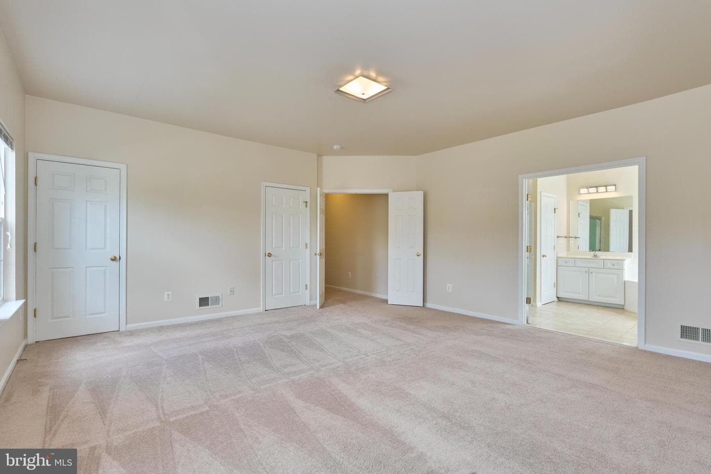 8553 Daltons Grove Way photo 16