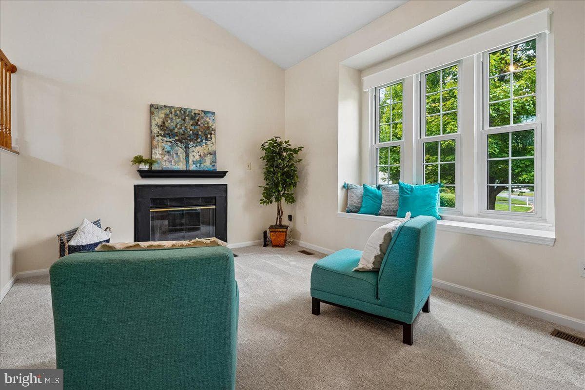 14716 Cloyd Way photo 5