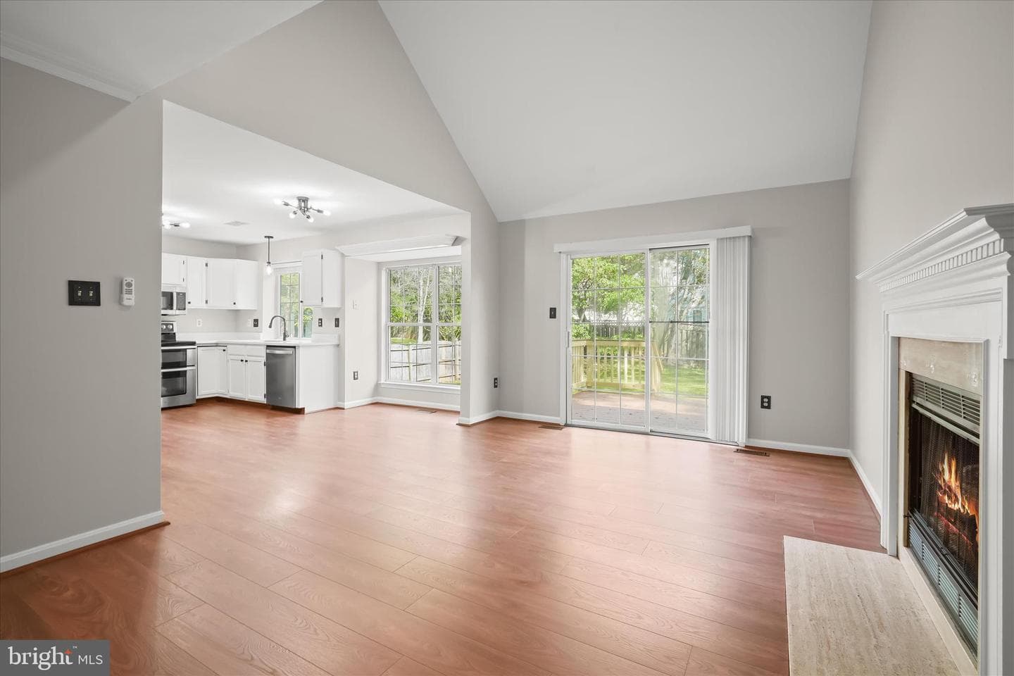 8229 Sunset Drive photo 25