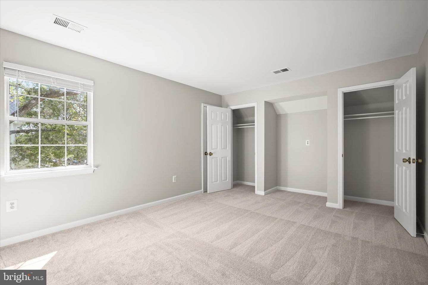 8229 Sunset Drive photo 35