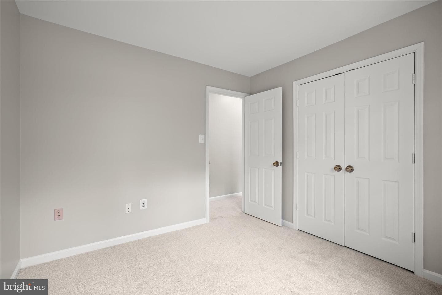 8229 Sunset Drive photo 40