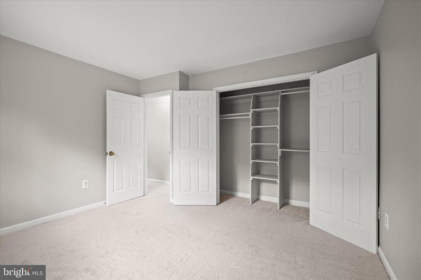 8229 Sunset Drive photo 43
