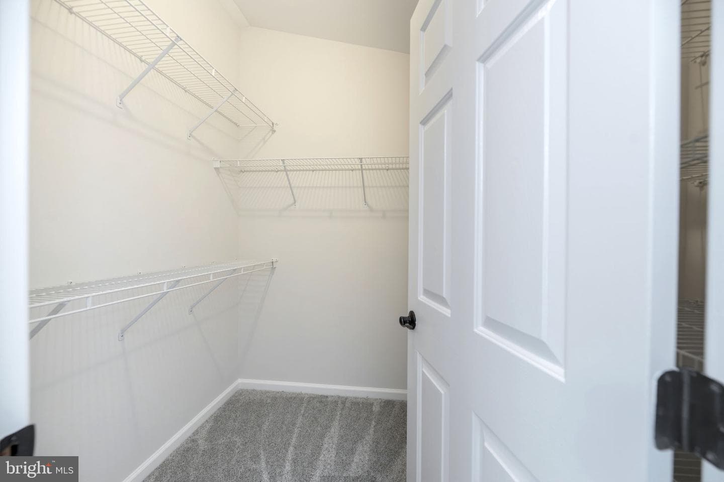 15720 Viewpoint Cir photo 27