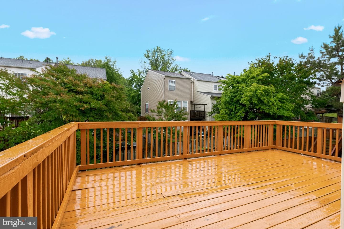 15720 Viewpoint Cir photo 36
