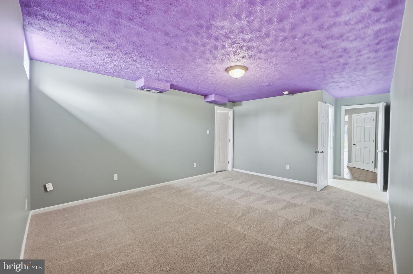15001 Fleetwood Drive photo 44