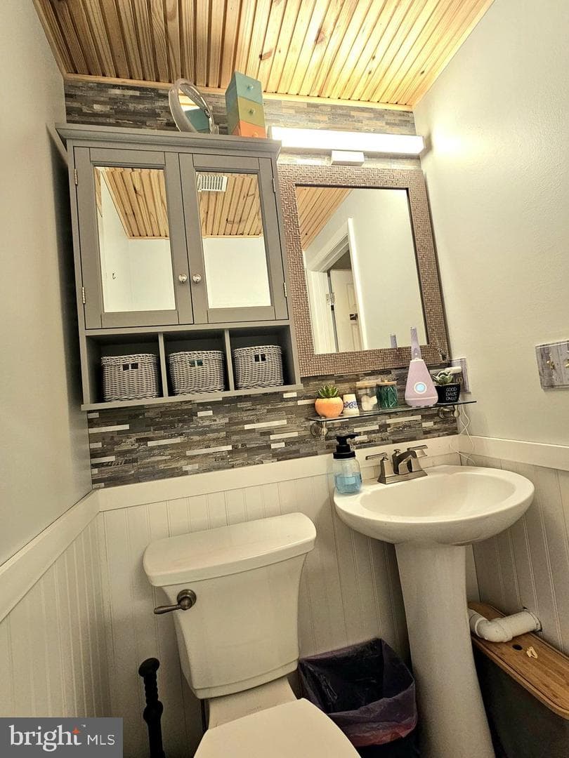 15110 Catalpa Court photo 26