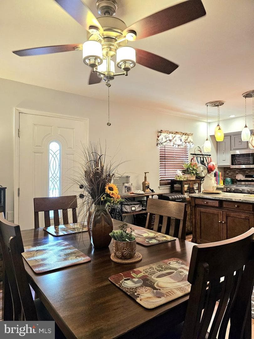 15110 Catalpa Court photo 48