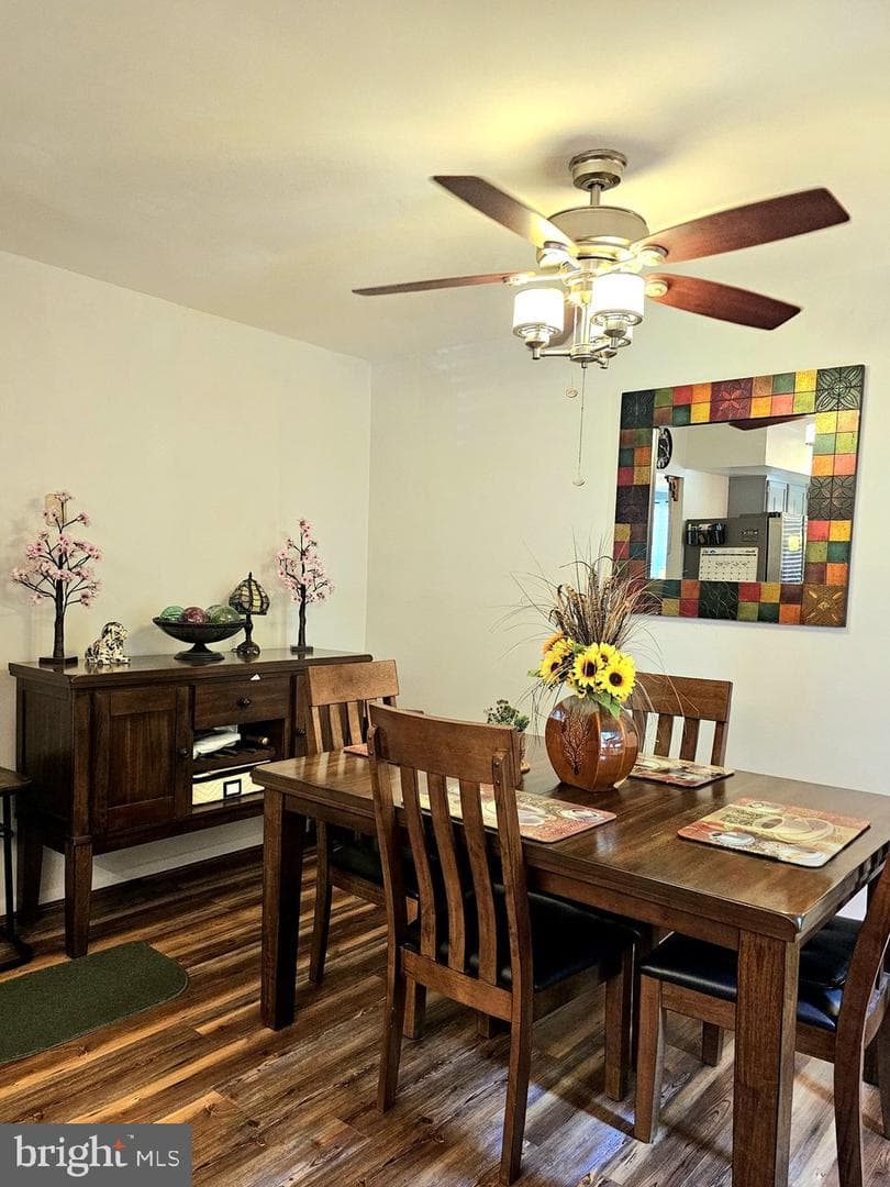 15110 Catalpa Court photo 49