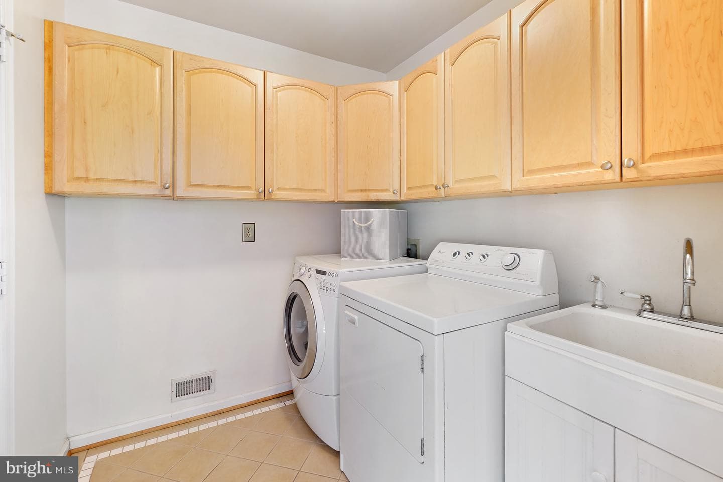 8176 Lone Oak Court photo 61