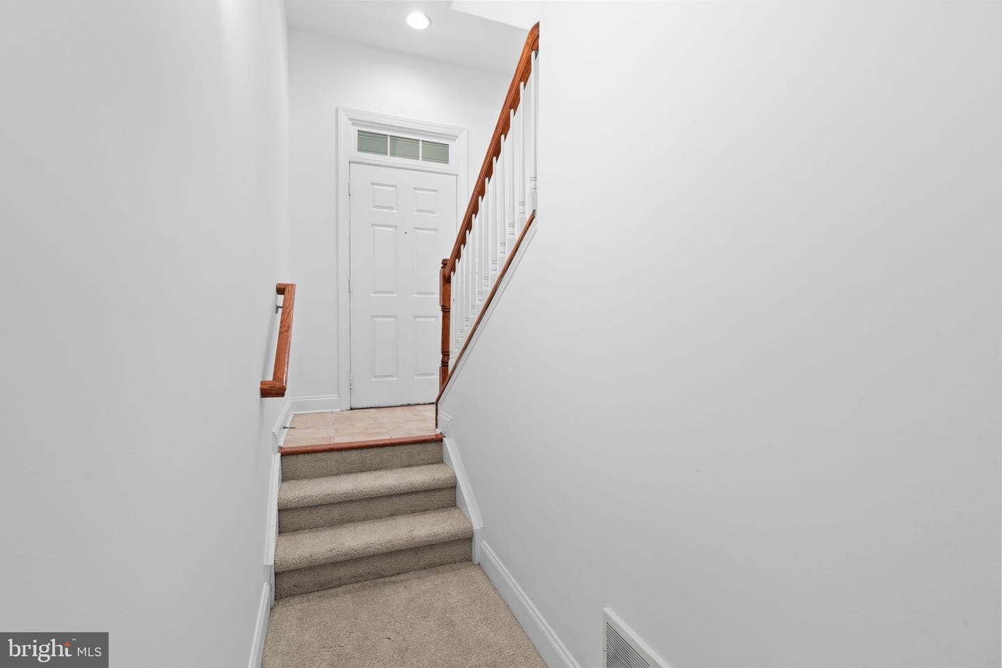 2254 Margraf Circle photo 3