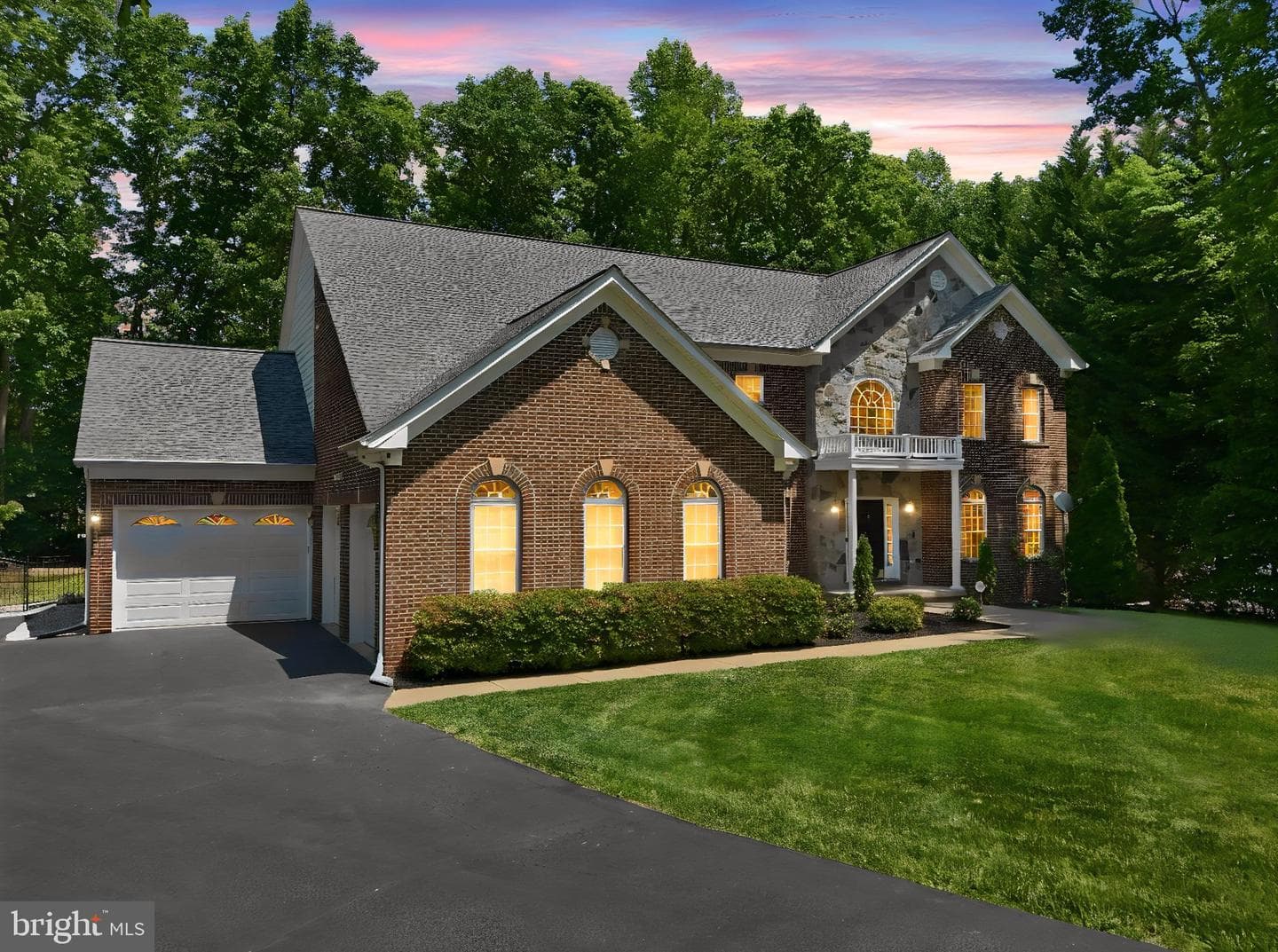 13433 Classic Oaks Court photo 2