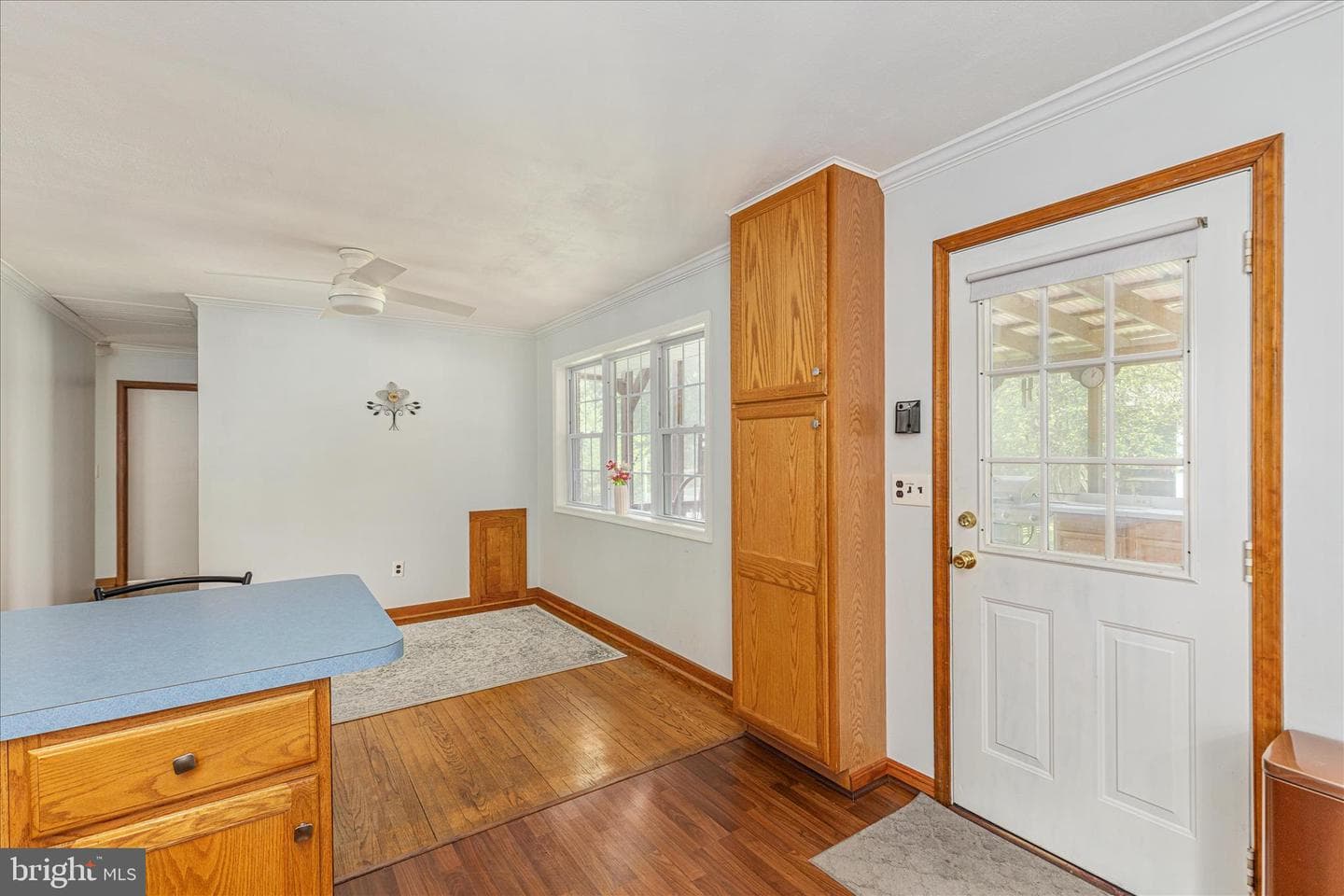 7817 Howard Street photo 13
