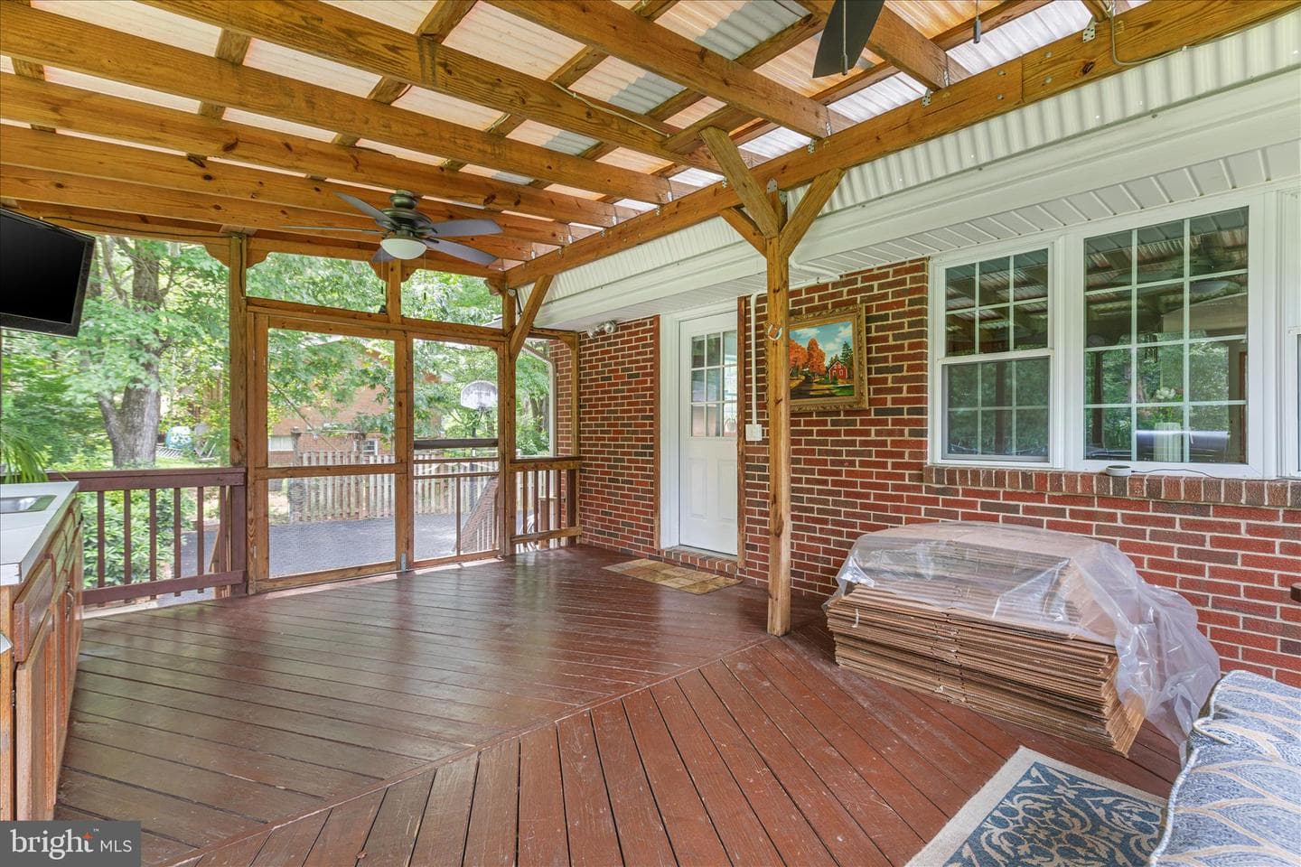 7817 Howard Street photo 22