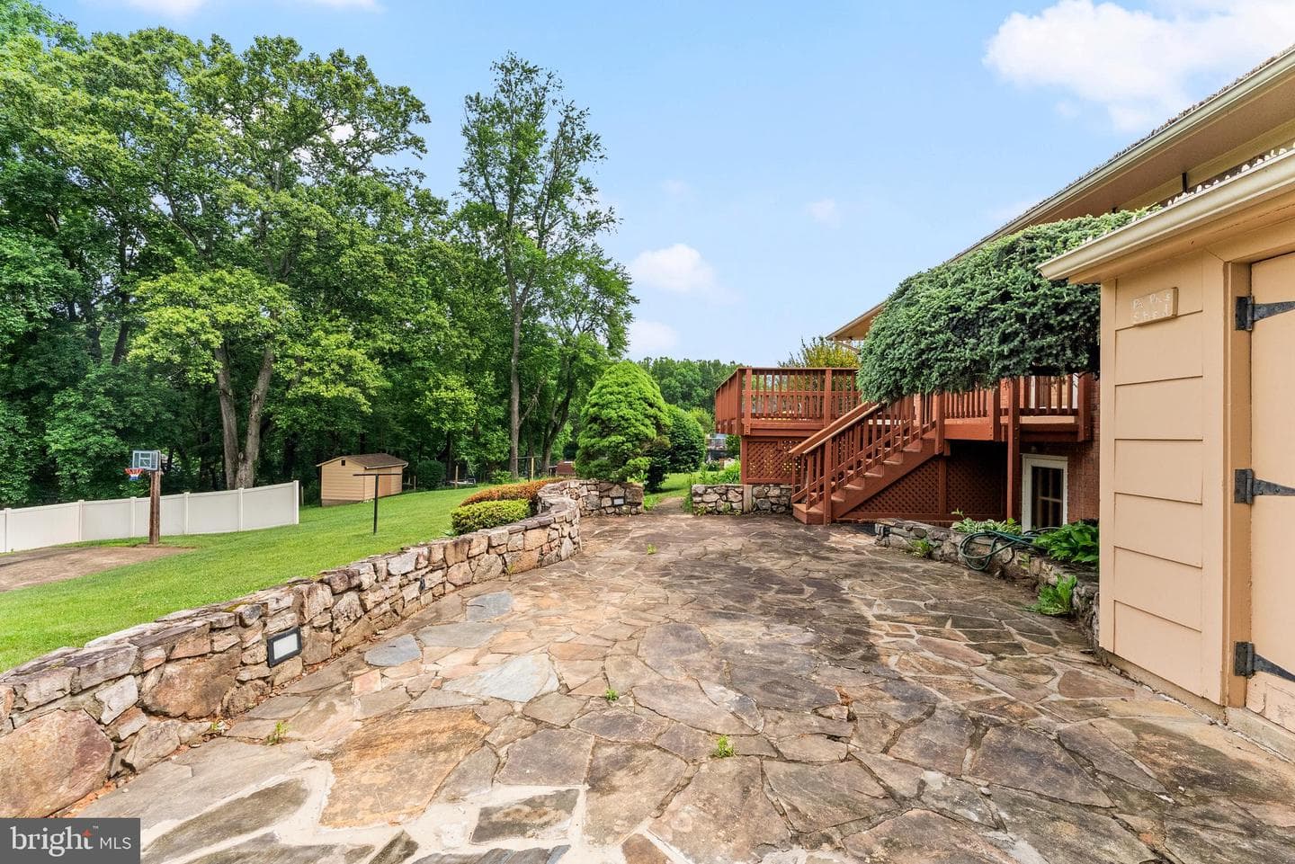 9706 Signal Ct photo 53