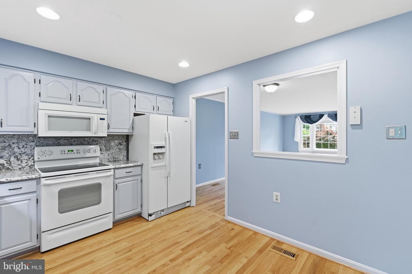 12418 Eden Ln photo 16