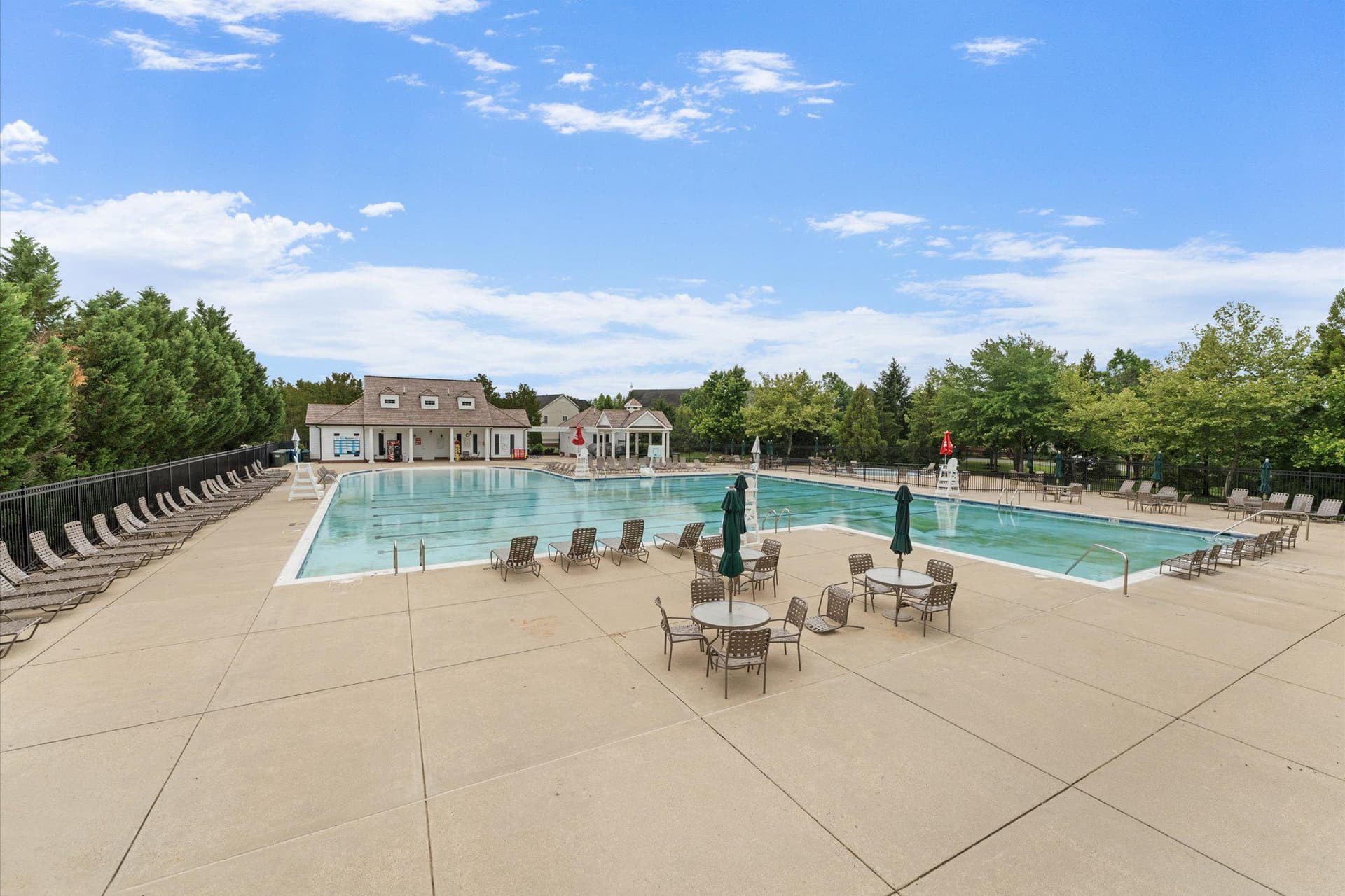 6040 Wake Crest Court photo 53