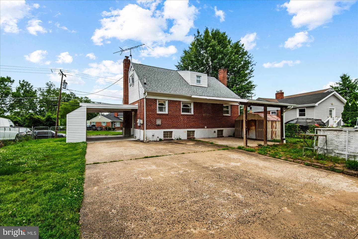 13706 Botts Ave photo 35