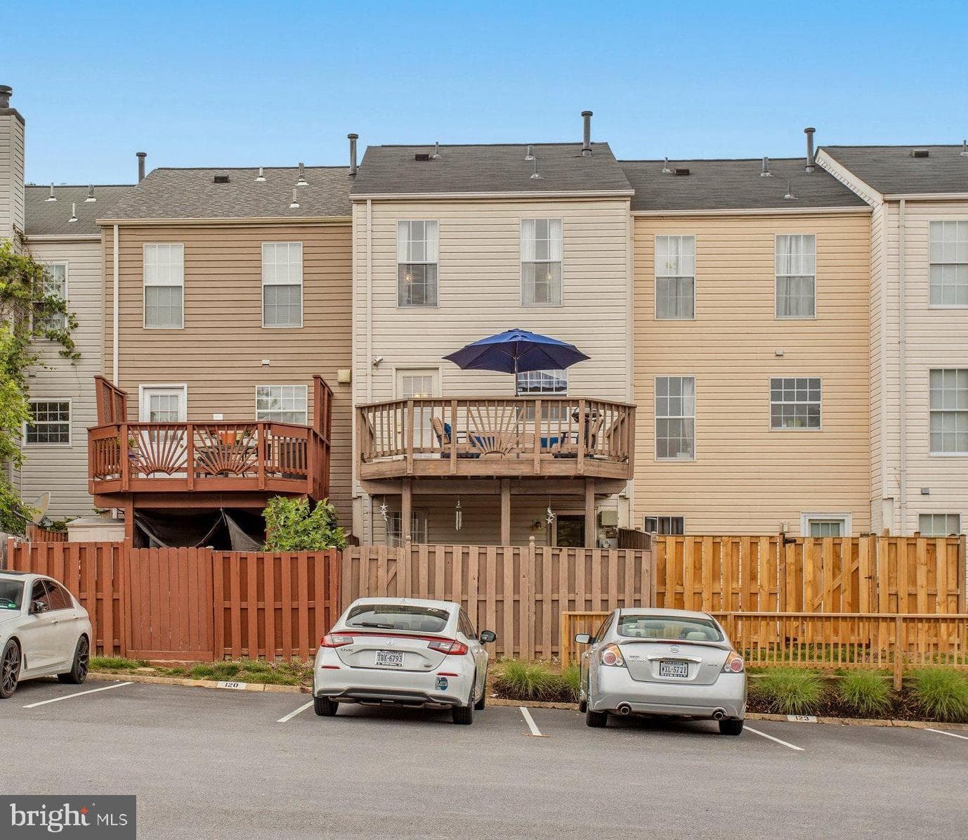 1736 Tiger Lily Circle photo 31