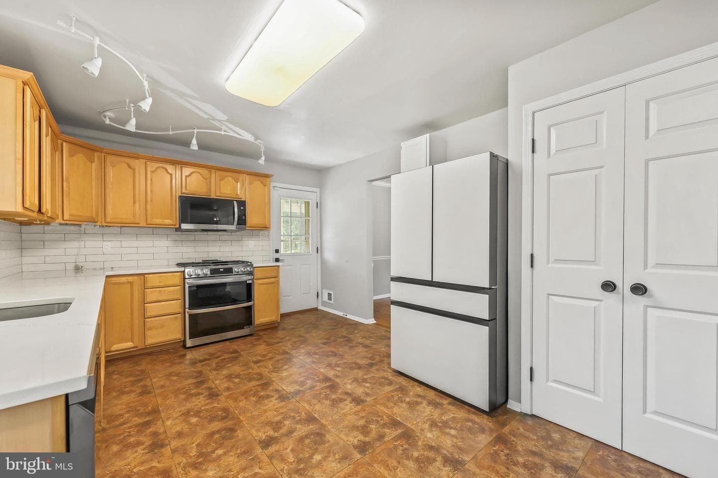 12301 Cedarwood Court photo 3