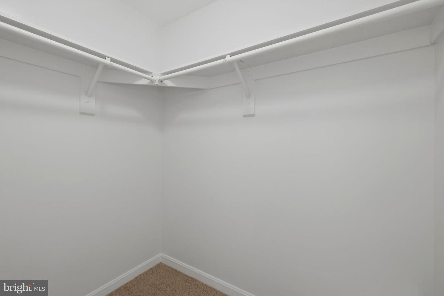 15759 Widewater Drive photo 33