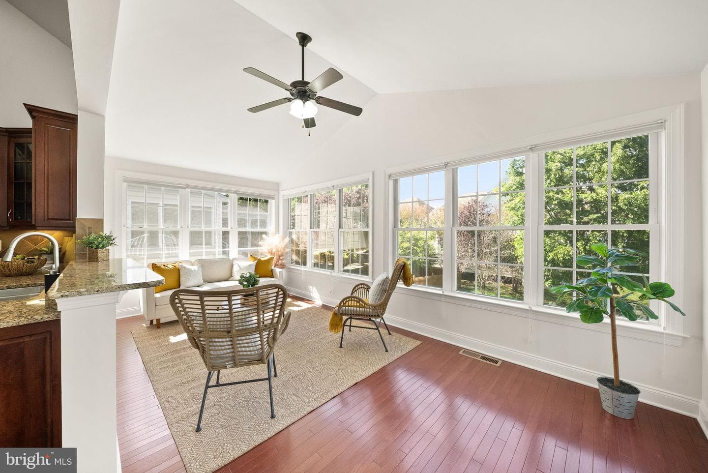 4664 Glass Mountain Way photo 22