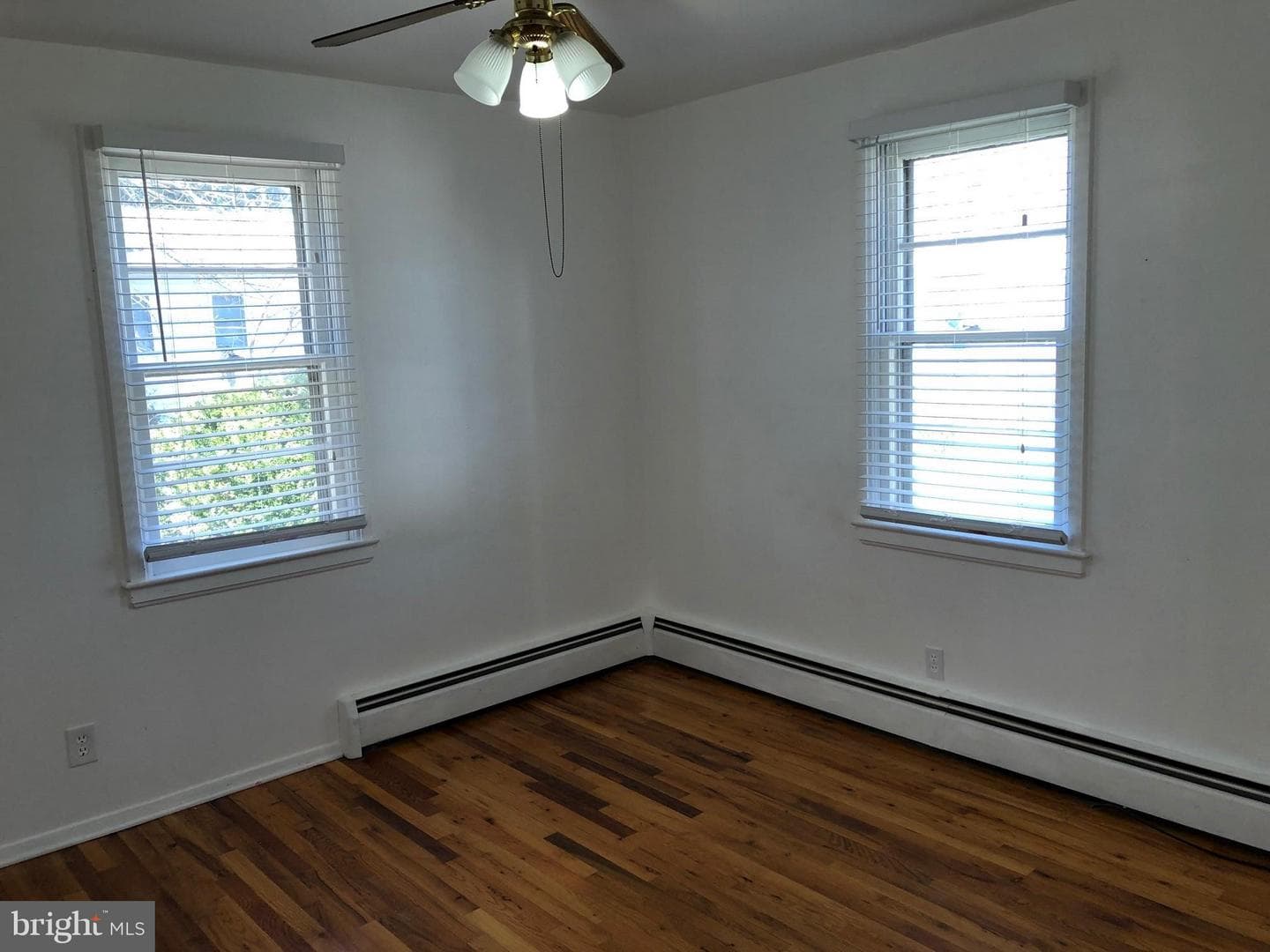 1114 Burton Street photo 10
