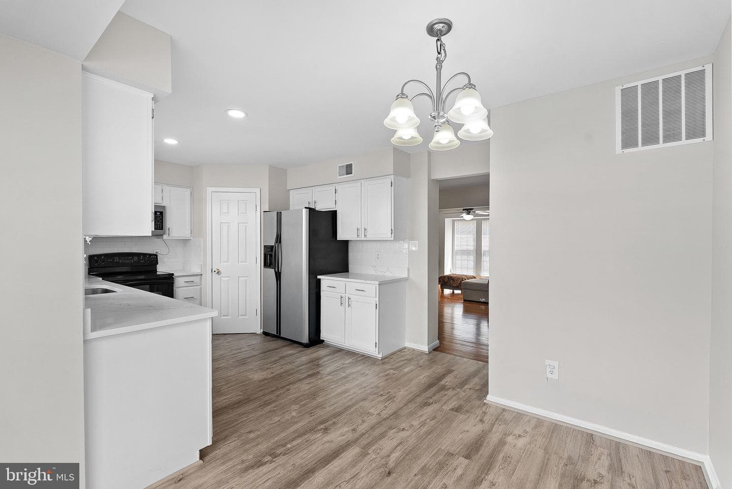 8307 Ewing Pl photo 11