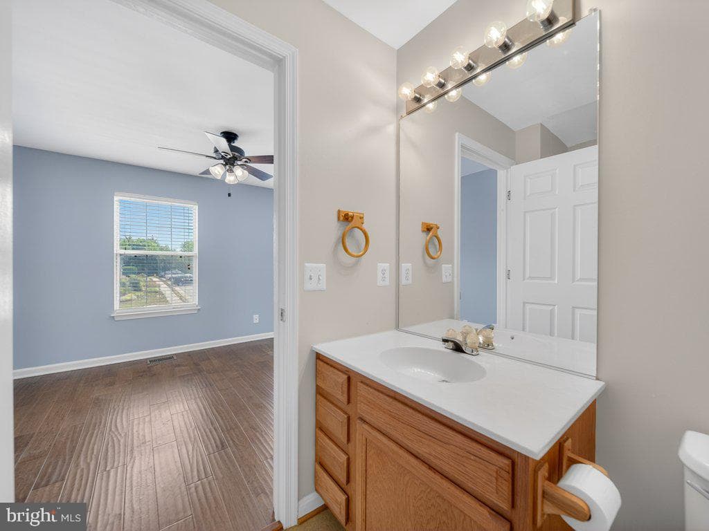 11726 Tolson Place #11726 photo 26