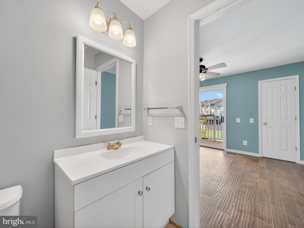 11726 Tolson Place #11726 photo 36