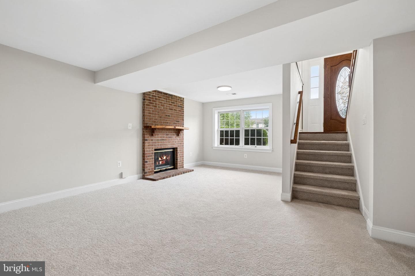 5842 Riverside Drive photo 23
